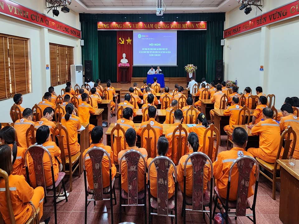 71 An toàn vệ sinh viên được huấn luyện ATVSLĐ năm 2023